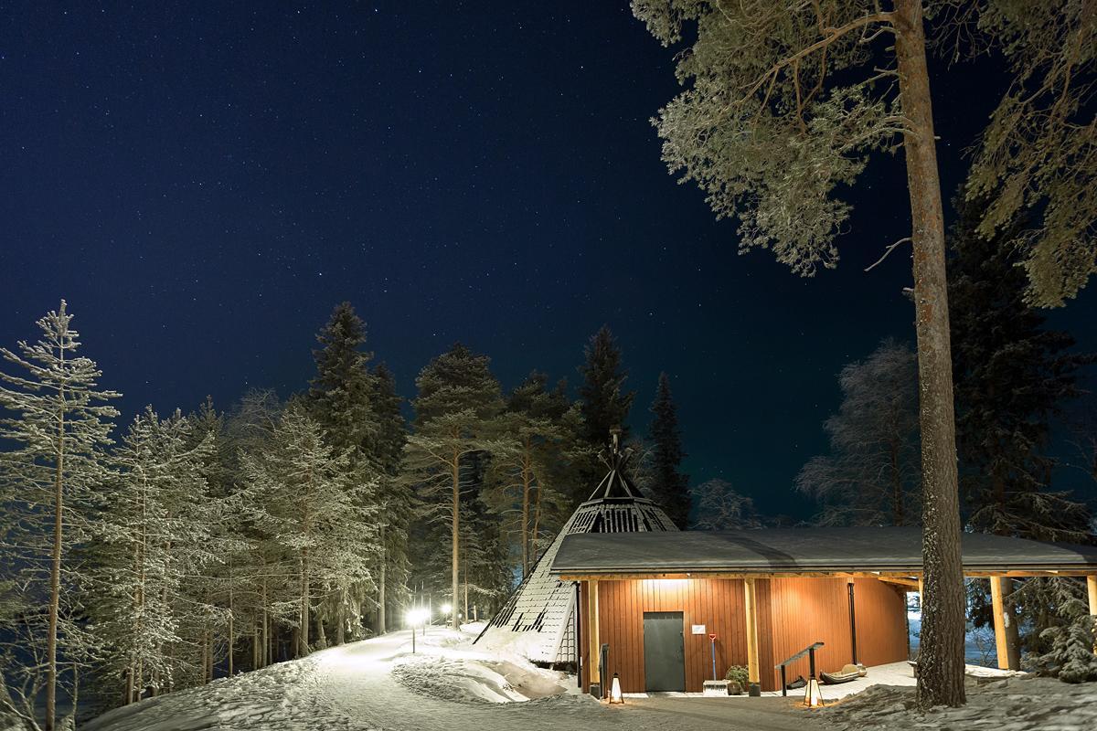 Hotel Vartiosaari The Aurora Island 로바니에미 외부 사진