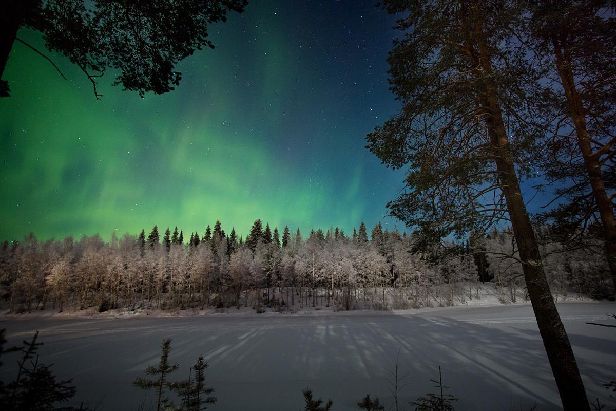 Hotel Vartiosaari The Aurora Island 로바니에미 외부 사진