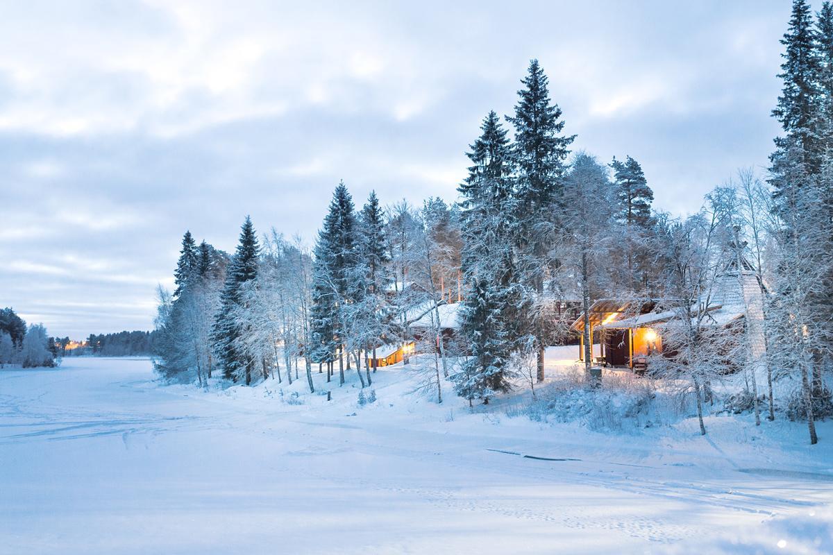 Hotel Vartiosaari The Aurora Island 로바니에미 외부 사진